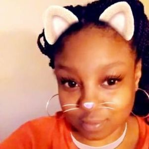 Meet your Posher, Tye